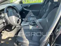 2018 Volvo V40