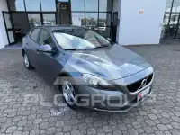 2018 Volvo V40