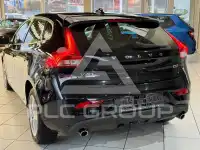 2018 Volvo V40