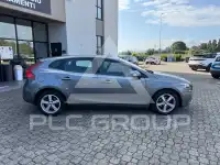 2018 Volvo V40