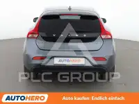 2018 Volvo V40