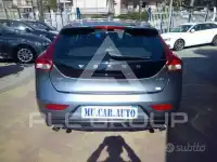2018 Volvo V40