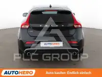 2018 Volvo V40