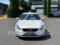 2018 Volvo V40