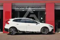 2018 Volvo V40