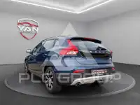 2018 Volvo V40
