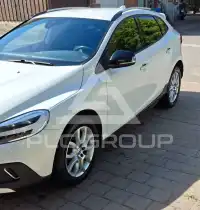 2018 Volvo V40