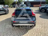 2018 Volvo V40