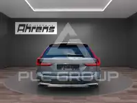 2018 Volvo V90