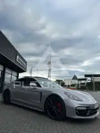 2018 Porsche Panamera