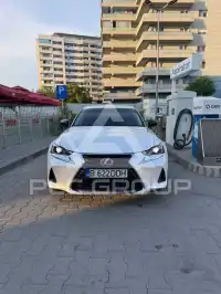 2018 Lexus IS300