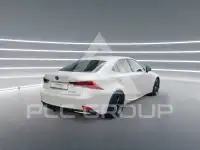 2018 Lexus IS300
