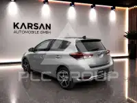 2018 Toyota AURIS