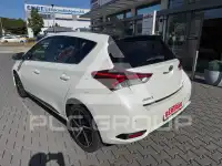2018 Toyota AURIS