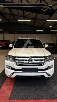 2018 Toyota LAND CRUISER