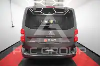2018 Peugeot Traveller