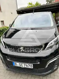 2018 Peugeot Traveller