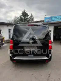 2018 Peugeot Traveller