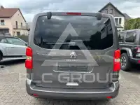 2018 Peugeot Traveller