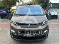 2018 Peugeot Traveller