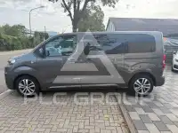 2018 Peugeot Traveller