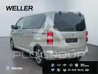 2018 Peugeot Traveller