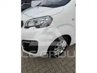 2018 Peugeot Traveller