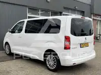 2018 Peugeot Traveller