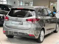 2018 KIA Carens
