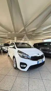 2018 KIA Carens