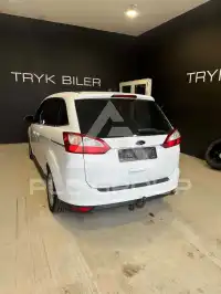 2018 Ford C-MAX