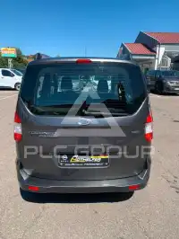 2018 Ford Tourneo