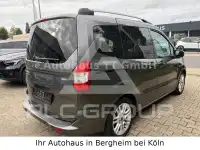 2018 Ford Tourneo