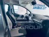 2018 Ford Tourneo