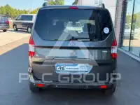 2018 Ford Tourneo