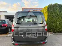 2018 Ford Tourneo