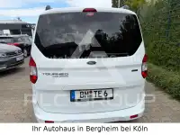2018 Ford Tourneo