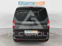 2018 Ford Tourneo