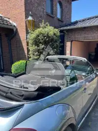 2018 Volkswagen BEETLE