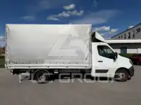 2019 Nissan NV 400