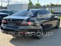 2019 BMW 740
