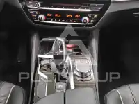 2019 BMW 530