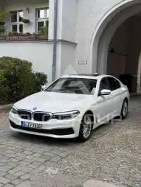 2019 BMW 530
