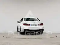 2019 BMW 530