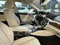 2019 BMW 530