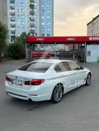 2019 BMW 530