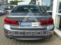 2019 BMW 530
