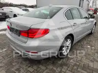 2019 BMW 530
