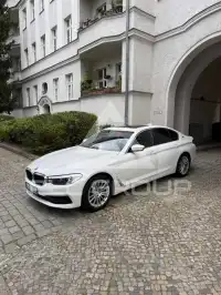 2019 BMW 530