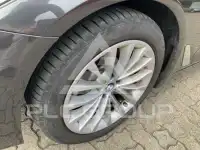 2019 BMW 530